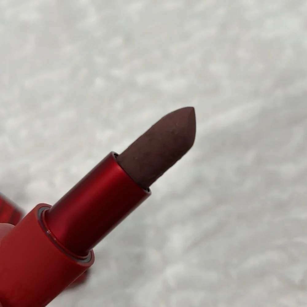 Jeffree Star Cosmetics Velvet Trap Mouse Trap new in box lipstick neutral color